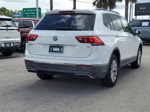 2018 Volkswagen Tiguan 2.0T SE
