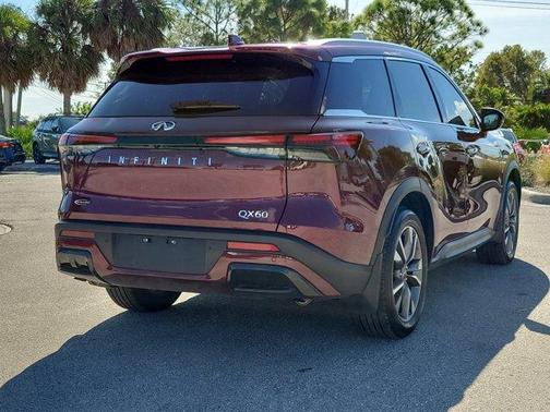 2025 INFINITI QX60 Luxe