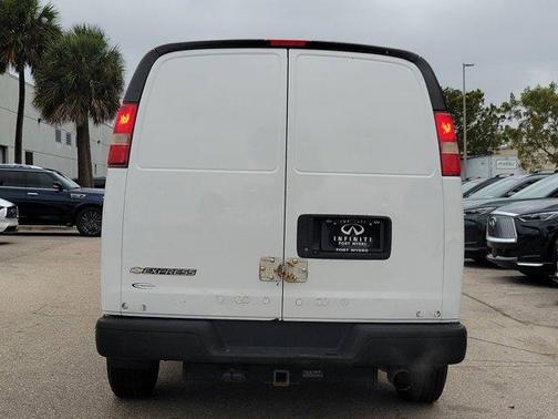 2017 Chevrolet Express 2500 Work Van