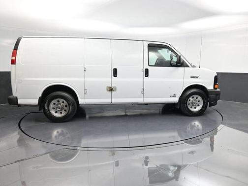 2017 Chevrolet Express 2500 Work Van
