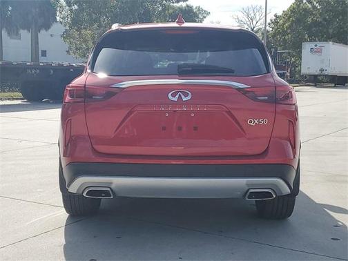 2022 INFINITI QX50 SENSORY