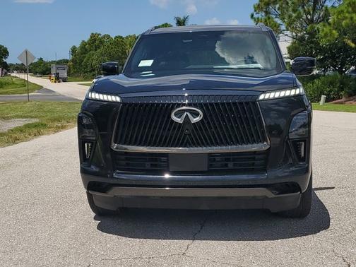 2025 INFINITI QX80 AUTOGRAPH