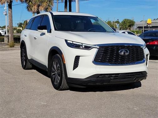 2025 INFINITI QX60 Pure