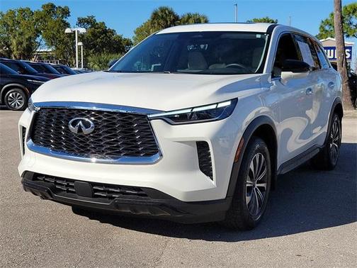 2025 INFINITI QX60 Pure