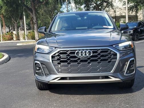 2022 Audi Q5 45 S line quattro Premium