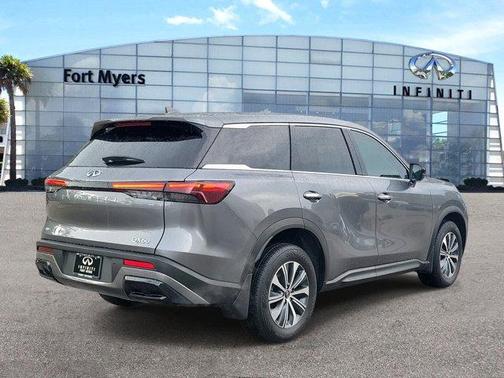 2025 INFINITI QX60 Pure