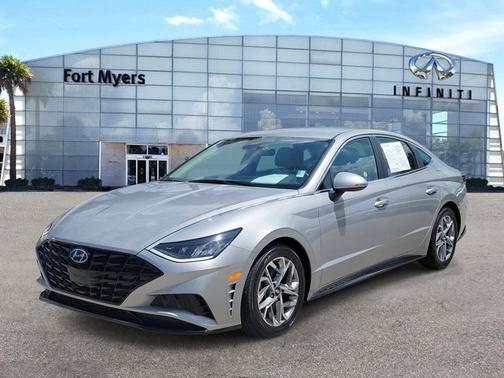 2023 Hyundai SONATA SEL