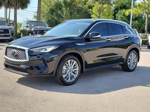 2025 INFINITI QX50 Luxe
