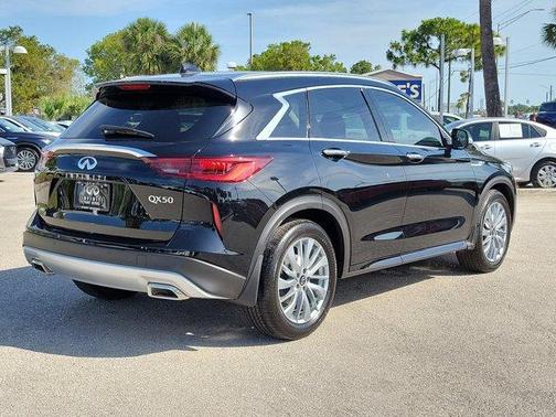 2025 INFINITI QX50 Luxe