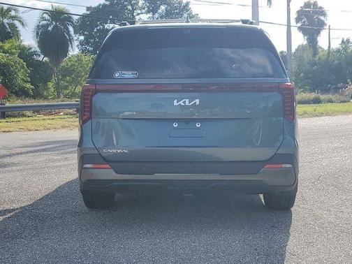 2025 Kia Carnival SX Prestige