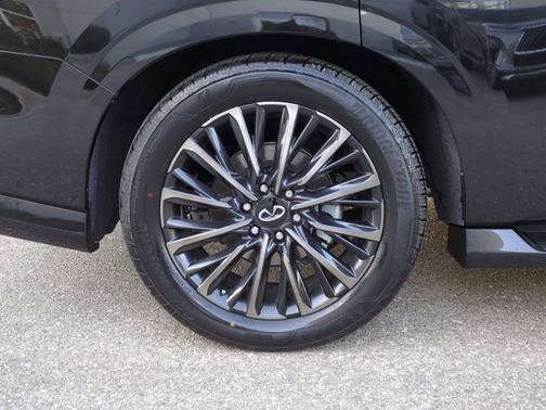 2025 INFINITI QX80 AUTOGRAPH