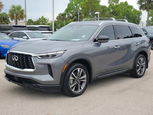 2025 INFINITI QX60 LUXE