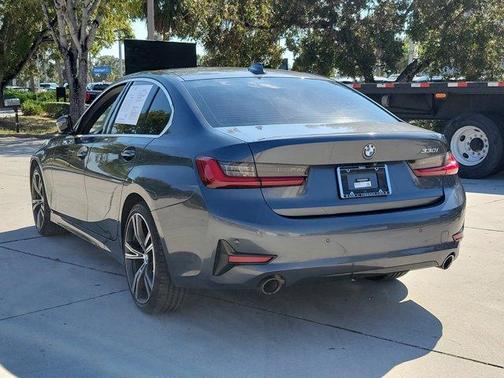 2021 BMW 330 i