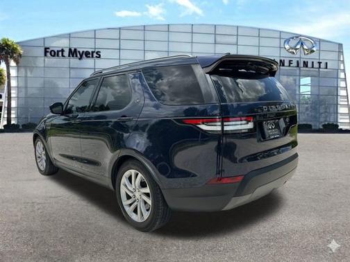 Lorie Blue 2018 Land Rover Discovery SE