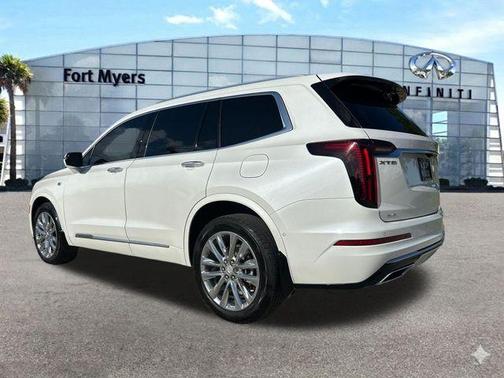 Crystal White Tri-Coat 2022 Cadillac XT6 Premium Luxury AWD