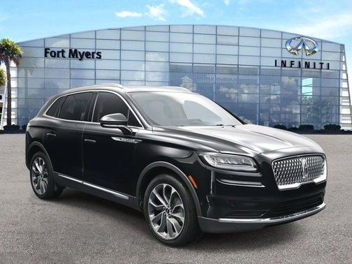 2022 Lincoln Nautilus Reserve