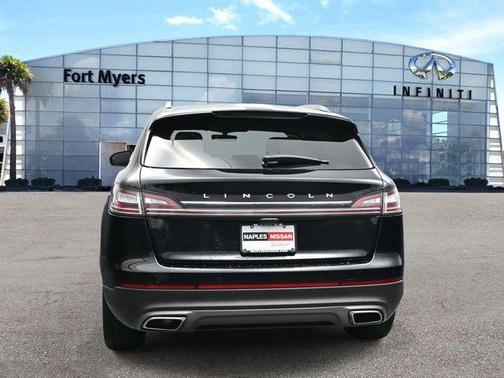 2022 Lincoln Nautilus Reserve