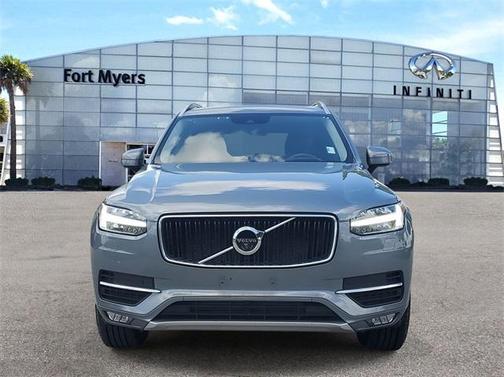2019 Volvo XC90 T6 Momentum