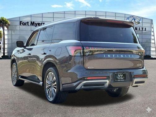 2026 INFINITI QX80 Luxe