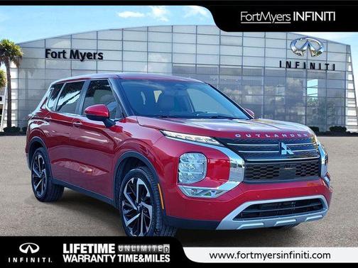 2023 Mitsubishi Outlander SE