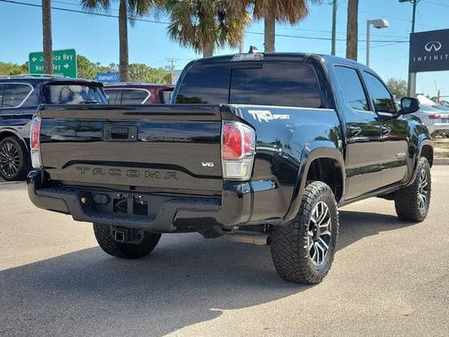2022 Toyota Tacoma TRD Sport