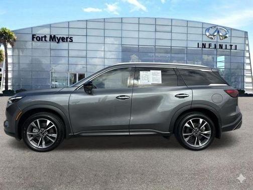 2022 INFINITI QX60 Luxe