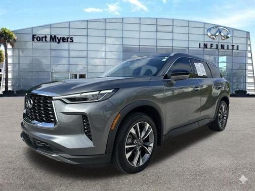 2022 INFINITI QX60 Luxe