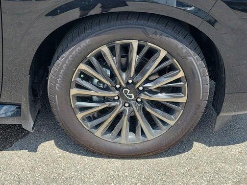 2025 INFINITI QX80 AUTOGRAPH