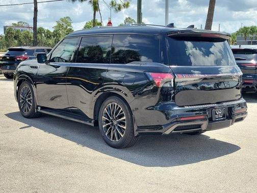 2025 INFINITI QX80 AUTOGRAPH