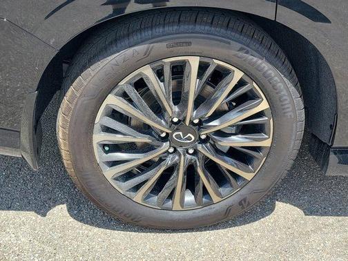 2025 INFINITI QX80 AUTOGRAPH