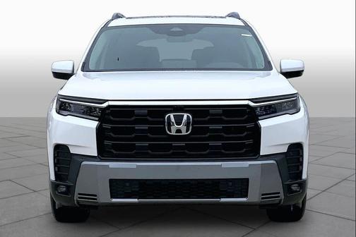 White 2026 Honda Pilot Touring