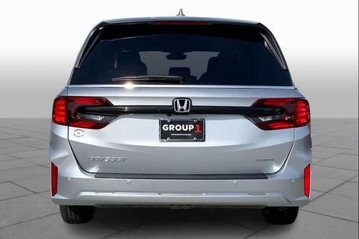 Solar Silver Metallic 2026 Honda Odyssey Touring