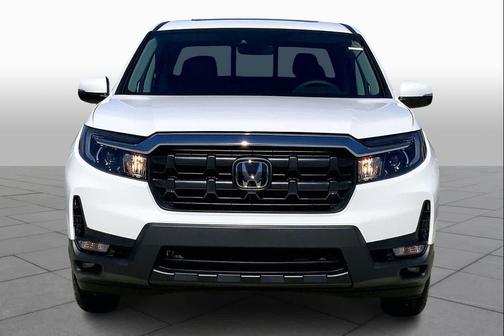 White 2026 Honda Ridgeline RTL