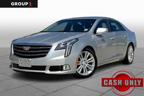 Radiant Silver Metallic 2019 Cadillac XTS Luxury
