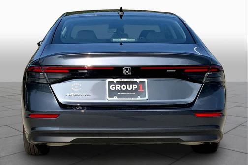 Meteorite Gray Metallic 2026 Honda Accord SE