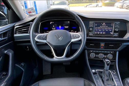 2023 Volkswagen Jetta 1.5T SE