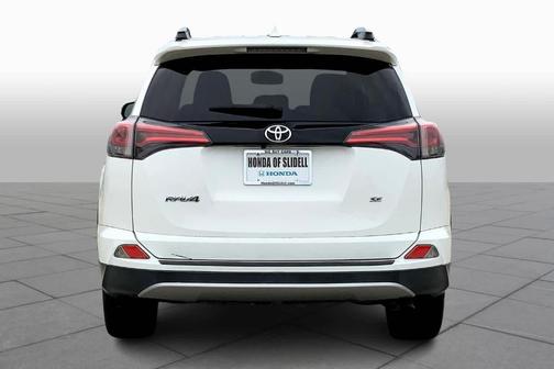 2018 Toyota RAV4 SE