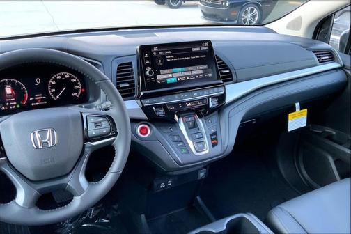 White 2026 Honda Odyssey EX-L