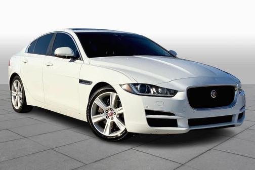 2018 Jaguar XE 25t Premium
