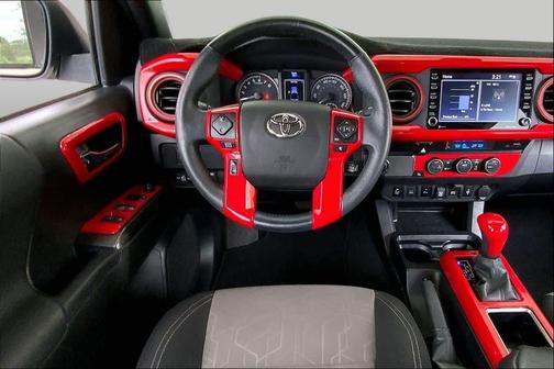 White 2022 Toyota Tacoma TRD Sport