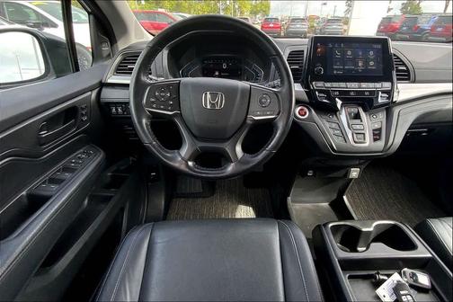 Modern Steel Metallic 2024 Honda Odyssey EX-L