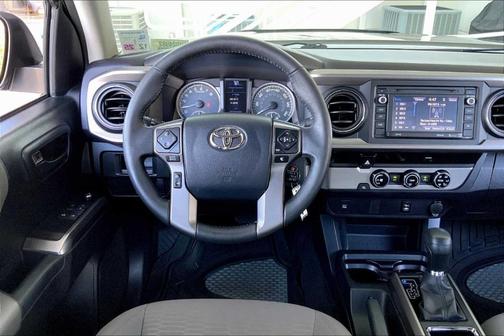 2017 Toyota Tacoma SR5