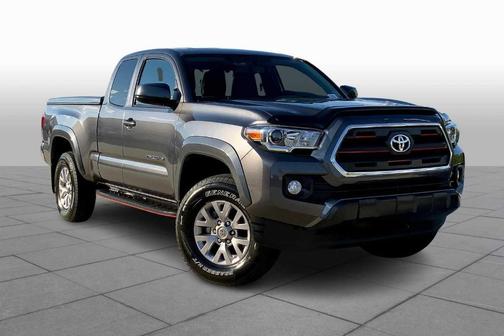 2017 Toyota Tacoma SR5