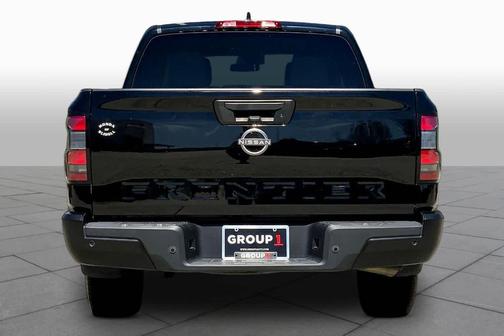 Black 2022 Nissan Frontier S