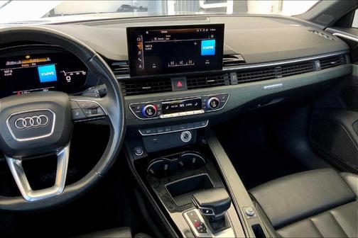 2023 Audi A4 45 S line Premium Plus