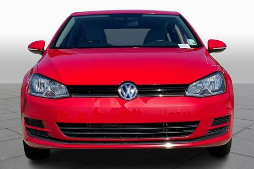 2015 Volkswagen Golf TDI S 4-Door