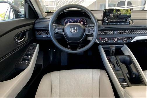 Meteorite Gray Metallic 2025 Honda Accord SE