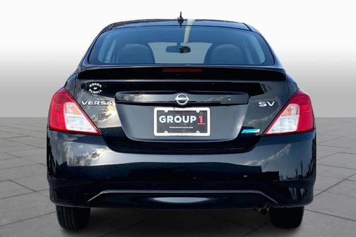 2016 Nissan Versa 1.6 SV