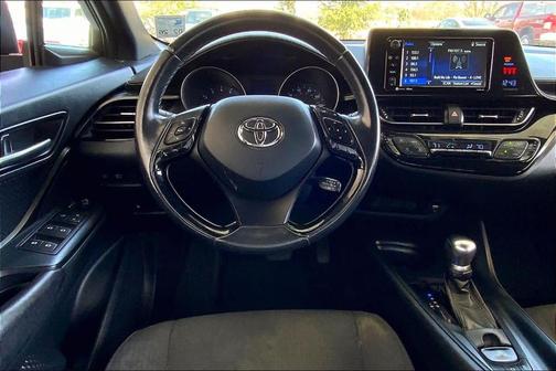 2018 Toyota C-HR XLE Premium