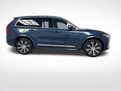 Denim Blue 2024 Volvo XC90 Plus